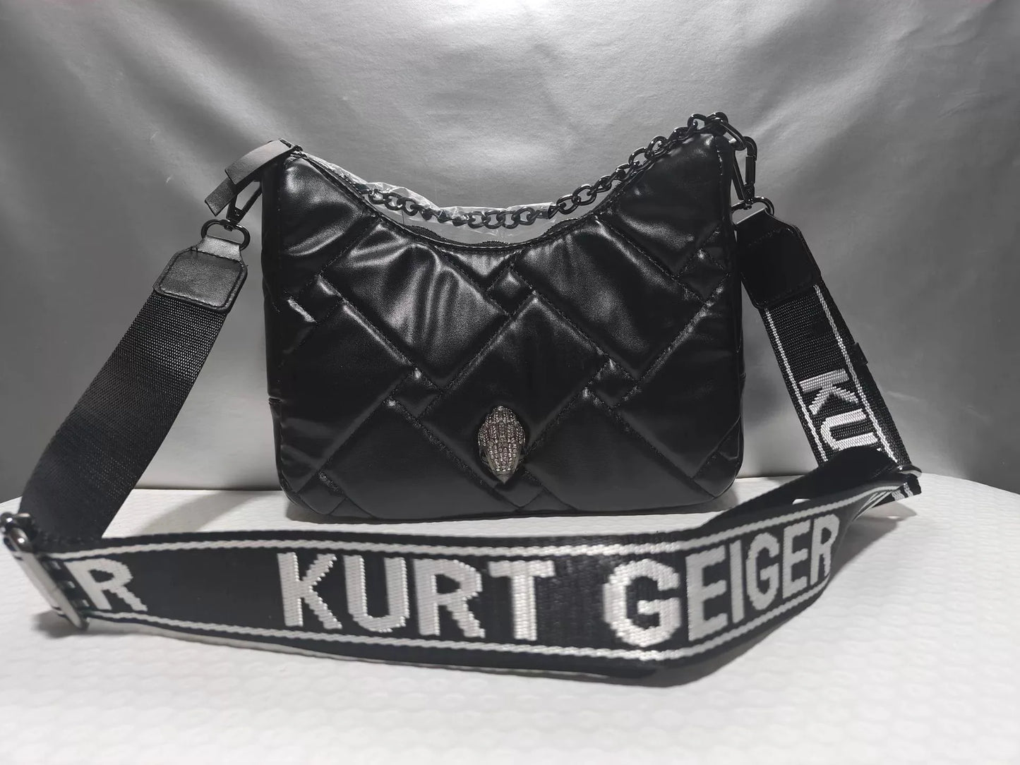 KURT GEIGER LONDON  luxuriöse Umhängetasche